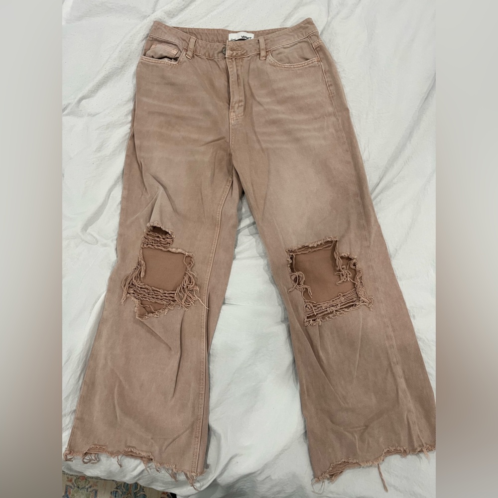 Pale Pink distressed denim jeans #grunge
